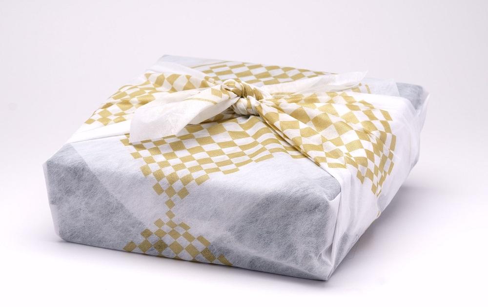 高級南高梅うす塩・邑咲（昆布旨味）個包装計20粒入 紀州塗箱 網代模様仕上