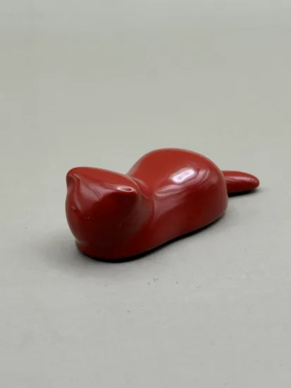 箸置き 猫 本朱［NF233］