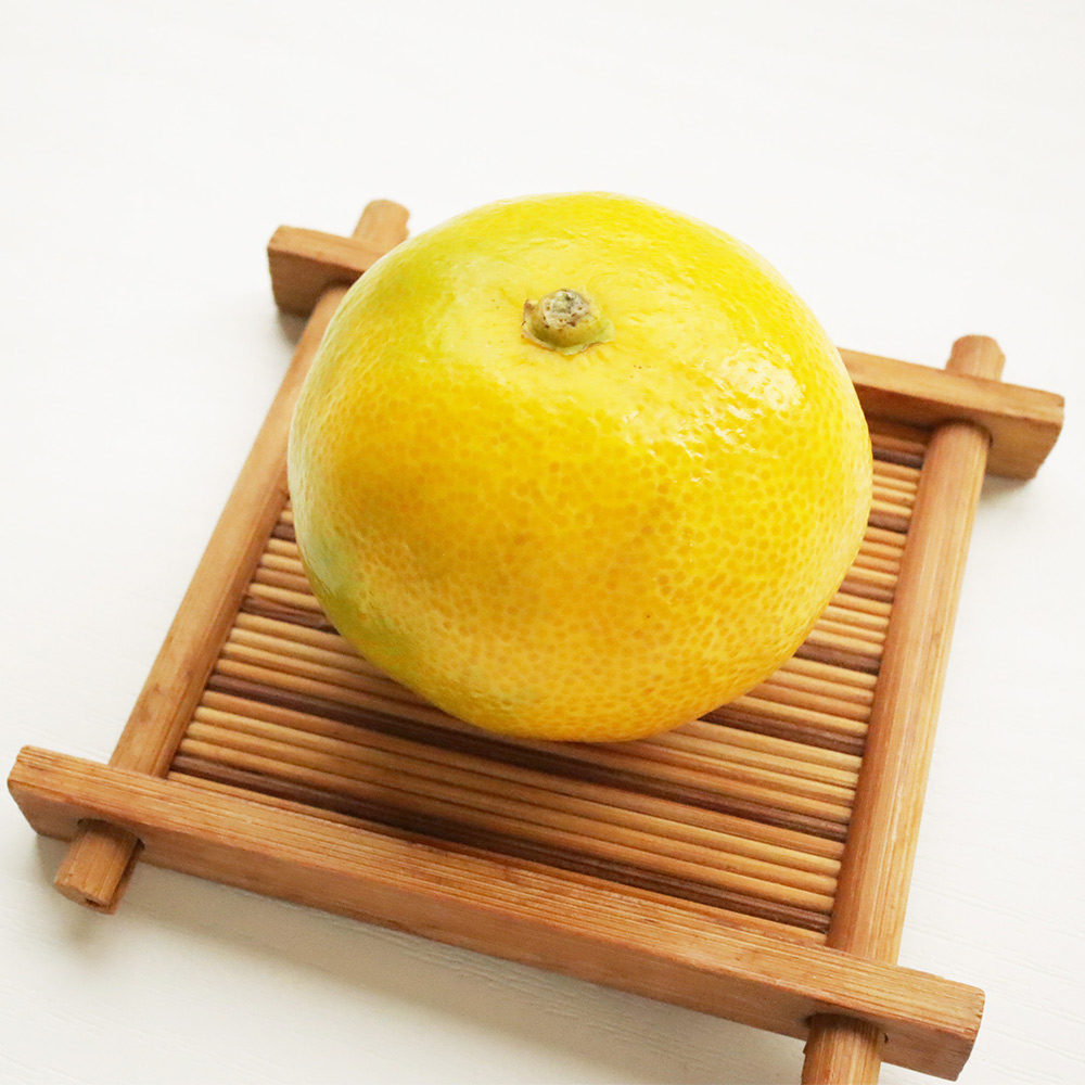 ZT6226n_こだわりの有田みかん 2kg 極早生YN26　サイズ2S～M 