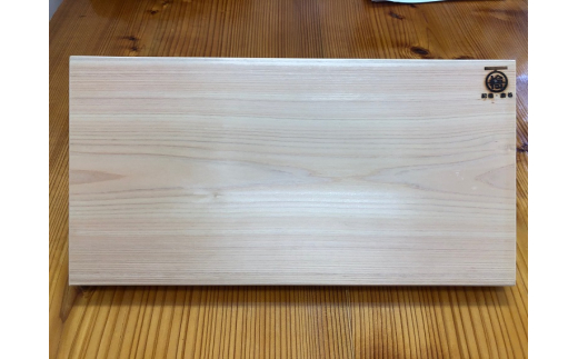 紀州広川産百年檜（ひのき）のまな板　大　和歌山 【ths902-ita-l】