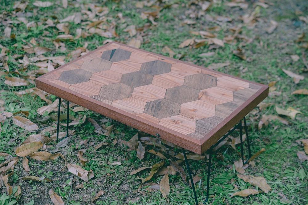 アウトドア用【ヘキサゴン柄天板】キャンプテーブル（SIL CAMP）