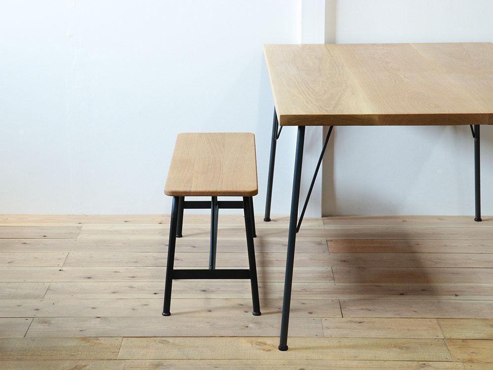 【W900】アイアンベンチ(木部：クリア 　フレーム：艶消しクリア)オーク 無垢材 家具