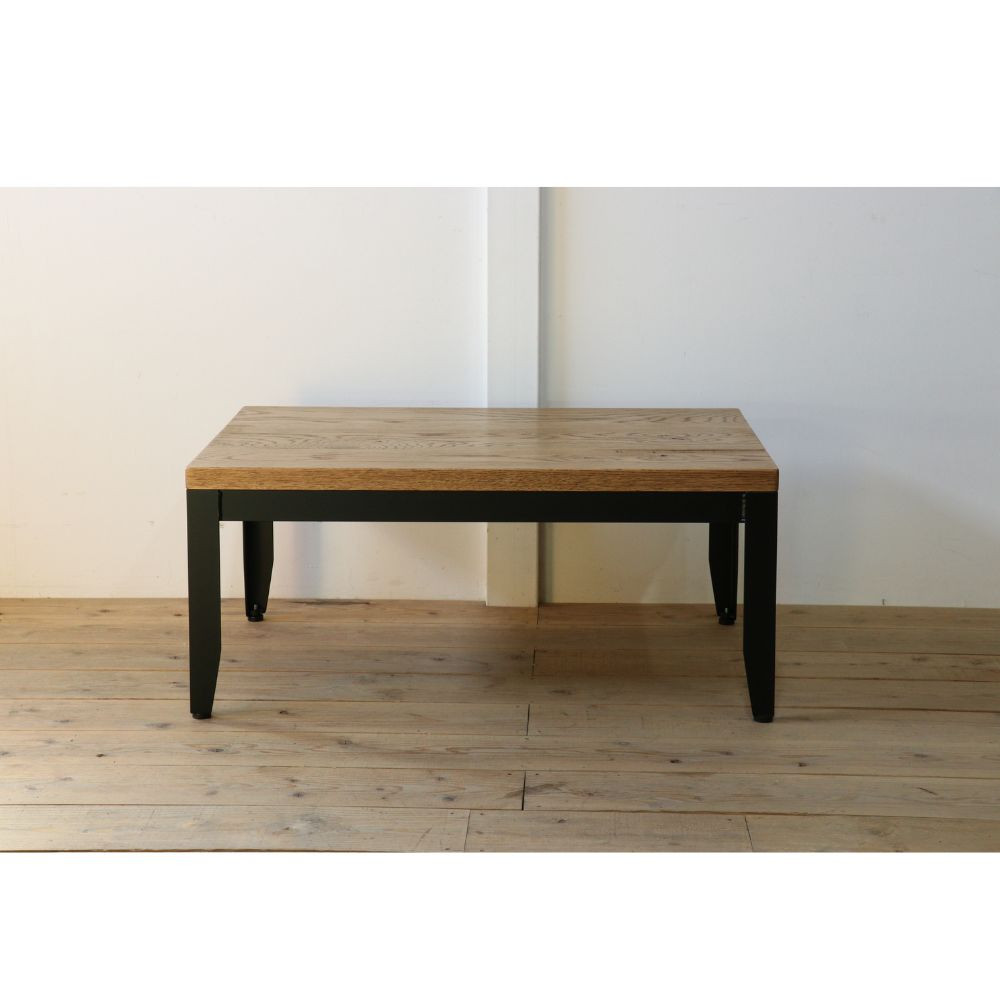 極厚ホワイトオーク無垢材のローテーブル