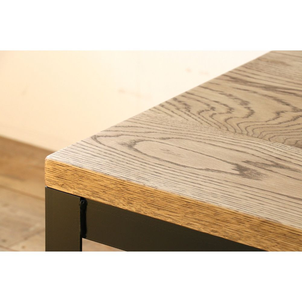 極厚ホワイトオーク無垢材のローテーブル