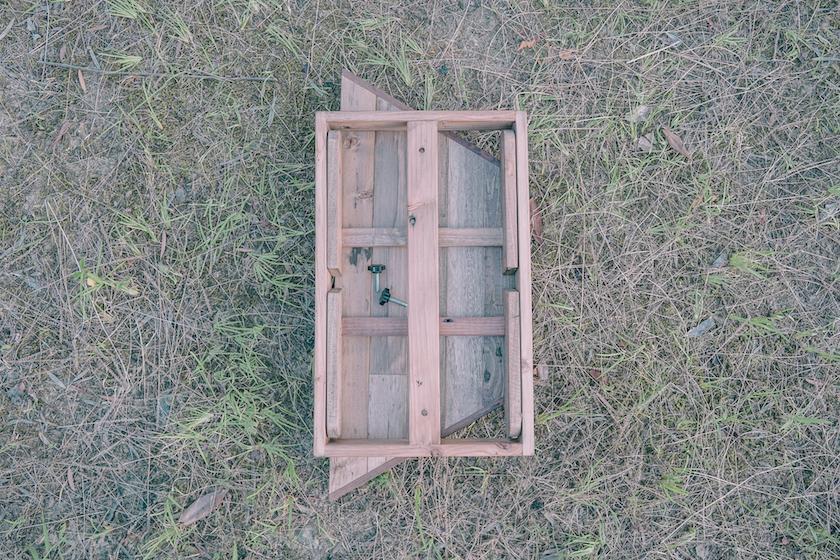 アウトドア用【ヘキサゴン形 折りたたみテーブル】（SIL CAMP）