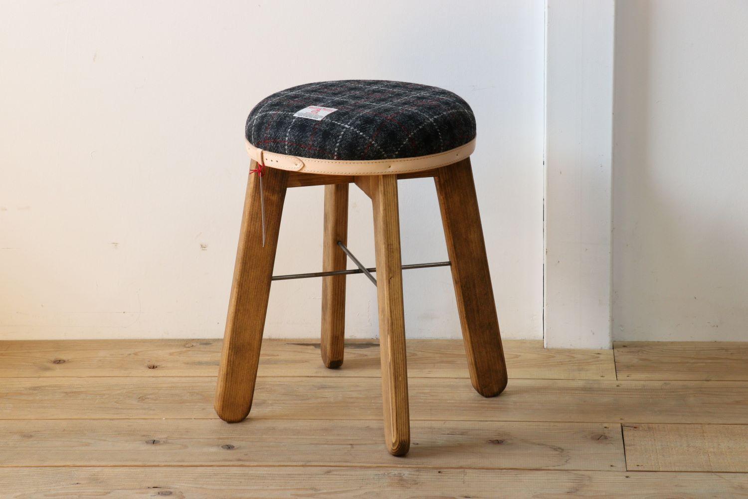 ハイスツール 【ブラック＆グレーチェック】HARRIS TWEED（ハリスツイード）家具