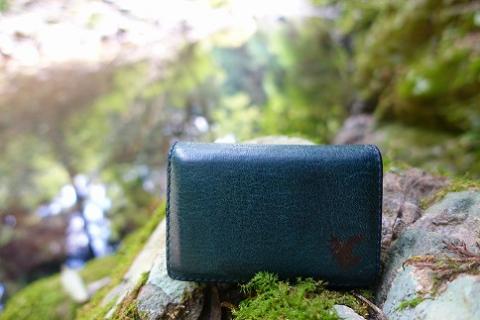 【職人手縫い】和歌山日本鹿革名刺入れ　漆黒（黒色）