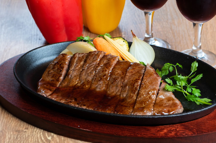 高級和牛「熊野牛」特選サーロインステーキ 680g（170g×4枚