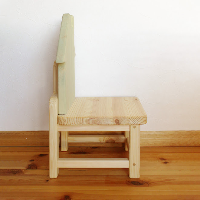 こども椅子　おうち（color：メロン）
※着日指定不可