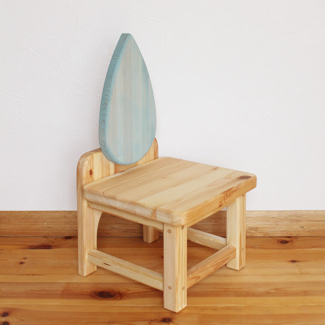 こども椅子　しずく（color：ソーダー）
※着日指定不可