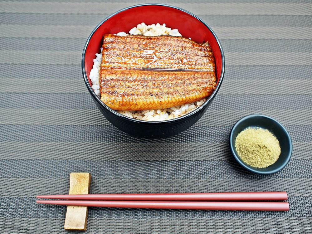 豪華限定企画！熊野牛ステーキと国産炭火焼鰻の贅沢うな牛セットＢ【MT28】【mtf502】