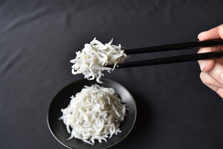 特選釜揚げしらす（500gパック入り×3つ） / シラス しらす丼 国産 冷蔵 プレミア和歌山認定 個包装 魚 お魚 さかな 食品 和歌山県 由良町【uoms003】