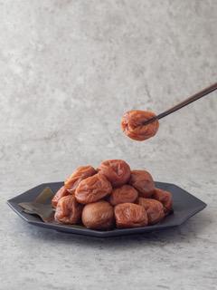 紀州南高梅 こんぶ梅 650g 塩分約8％ | 【梅干し こんぶ ギフト 和歌山県産】ngao003A