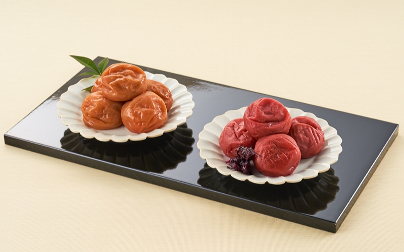 紀州みなべの南高梅(しそ漬・はちみつ梅セット) 【yplu001A】