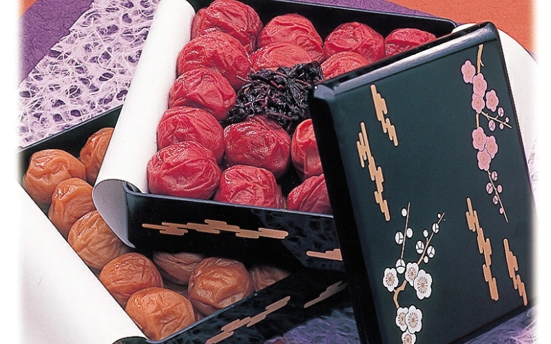 紀州南高梅 二段重箱（はちみつ塩分約8％・しそ塩分約20％） 1kg（500g×2） 【sekifz012B】