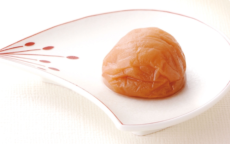 食塩不使用 塩零梅（えんれいばい）約0.1％　 900g 【yplu021A】