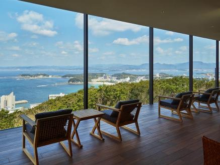 【海側ツイン客室】INFINITO HOTEL&SPA 南紀白浜 1泊2食付きペア宿泊券