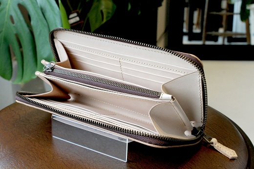 革職人が作った本革ラウンドファスナー長財布