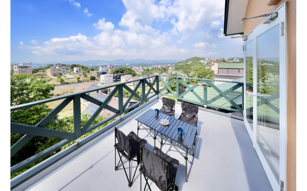 【クリスタル別荘白浜 丘の街】一棟貸切別荘(ペア宿泊)（1泊素泊まり）