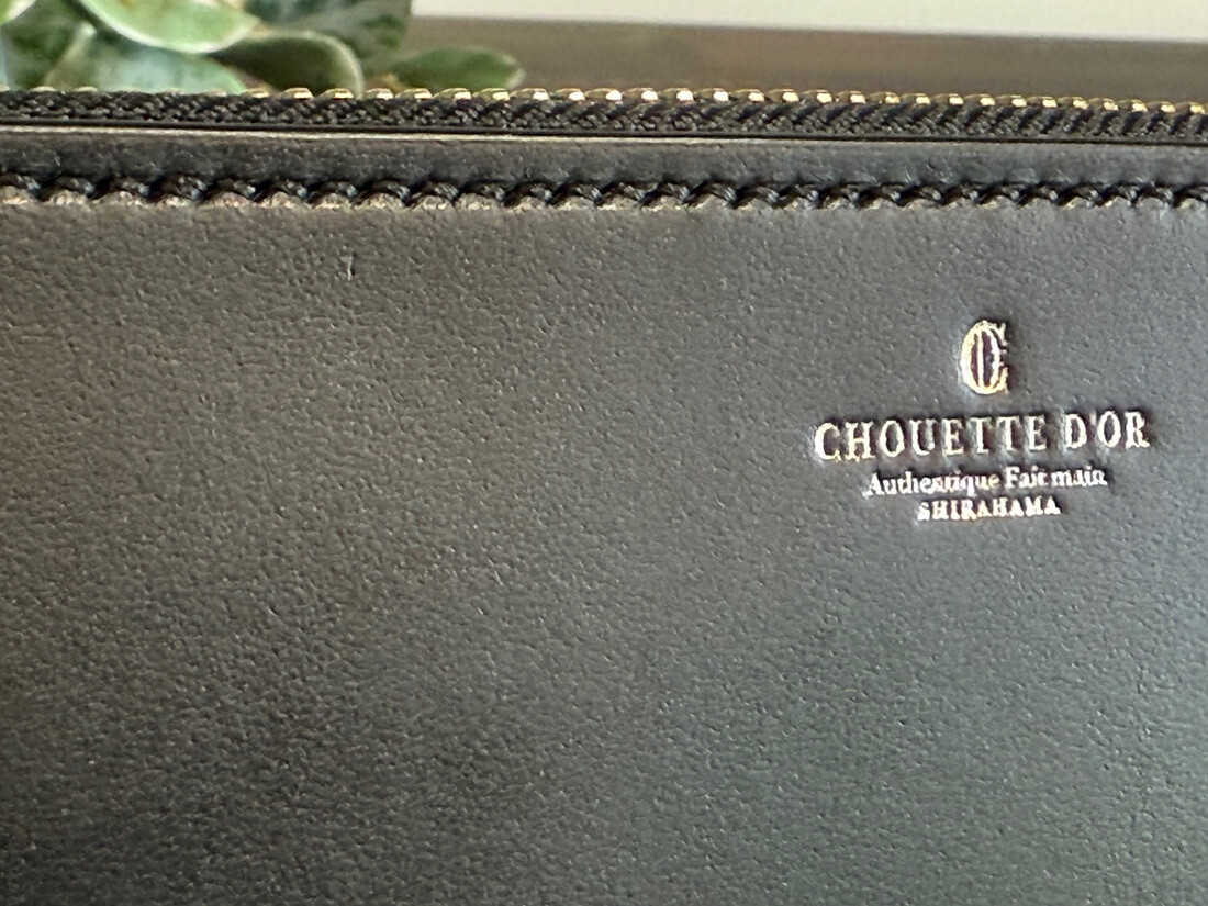 革職人が作った牛革ラウンドファスナー長財布［BLK］