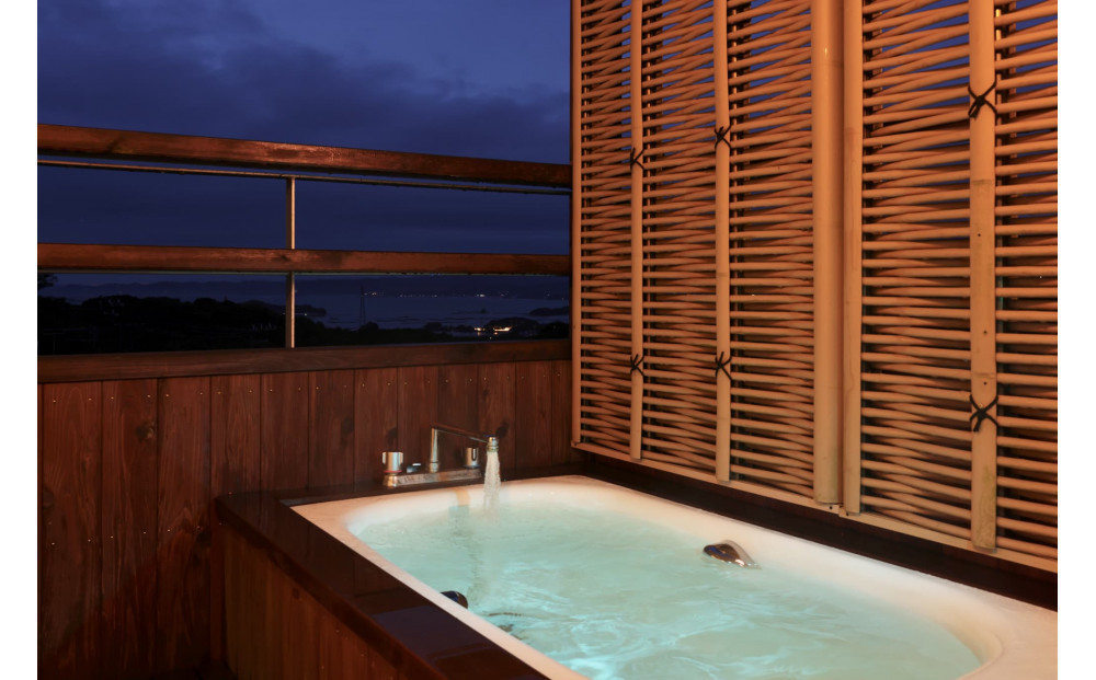 【クリスタル別荘白浜 丘の街】一棟貸切別荘(ペア宿泊)（1泊素泊まり）