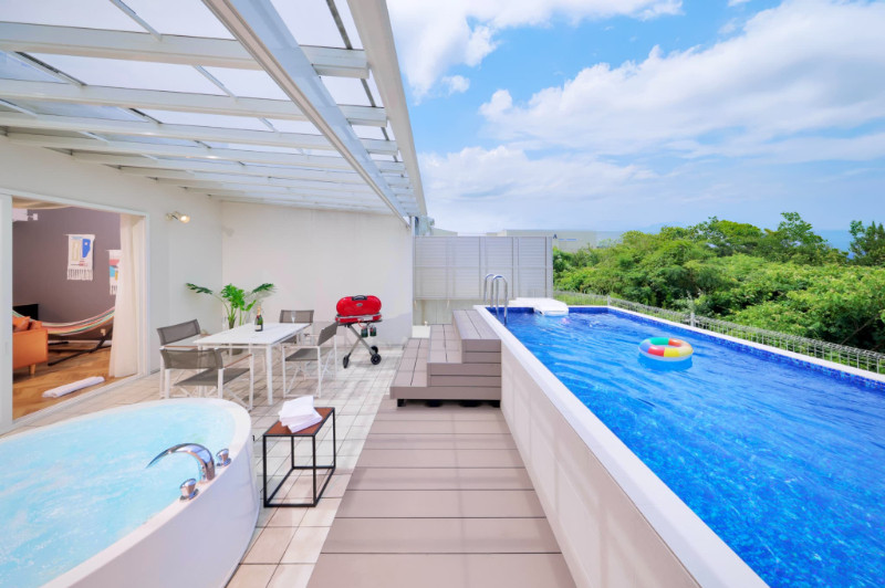 ［クリスタルヴィラ白浜］露天温泉・プール付きスイートヴィラ(ペア宿泊券)（1泊素泊まり）