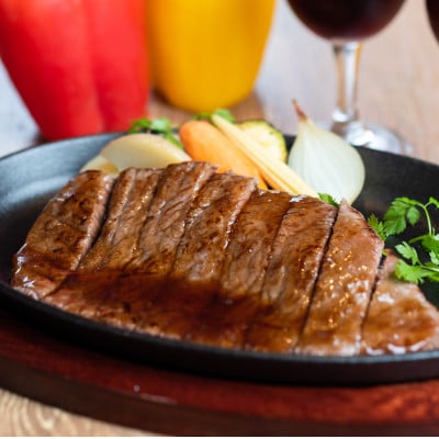 熊野牛　リブロースステーキ　200g×2枚　(牛脂付き)【配送不可地域：離島】