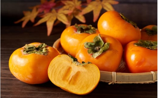 【2026年先行予約】種無し柿 早生刀根柿 1.8kg 2026年9月下旬～10月下旬頃に順次発送予定（お届け日指定不可）/ 和歌山 柿 かき フルーツ 果物 くだもの 刀根 種無し【kgr003A】