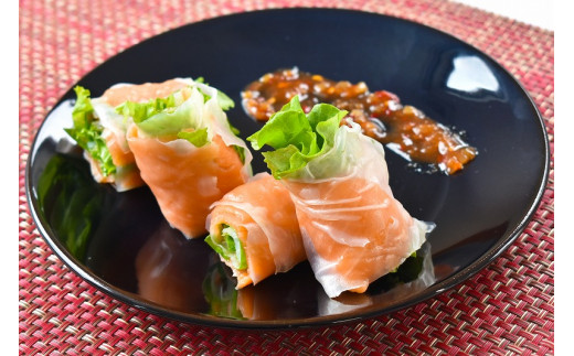 タスマニア産サーモンブロック 3～4ブロック 合計600g サーモン 鮭 さけ 刺身  さしみ 冷凍 オーストラリア産【nks701A】