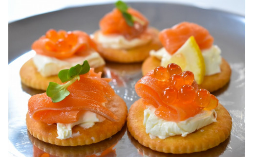 タスマニア産サーモンブロック 3～4ブロック 合計600g サーモン 鮭 さけ 刺身  さしみ 冷凍 オーストラリア産【nks701A】