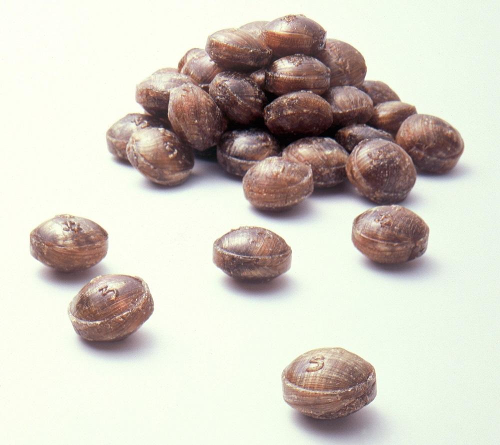 [まとめ・大量]黒あめ那智黒１７０ｇ×１００袋