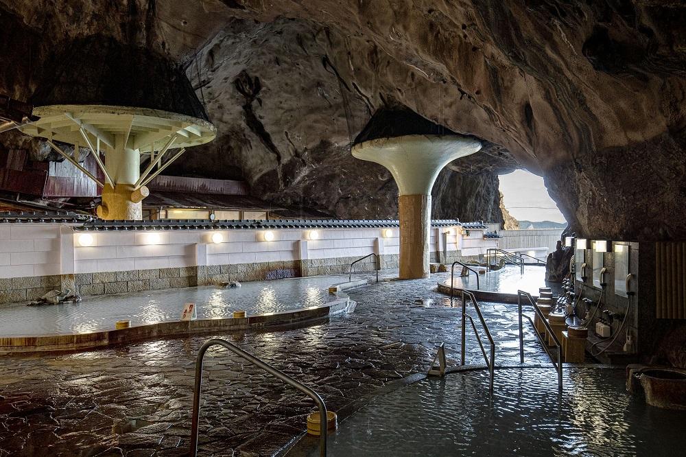 ホテル浦島　山上館ペア宿泊券