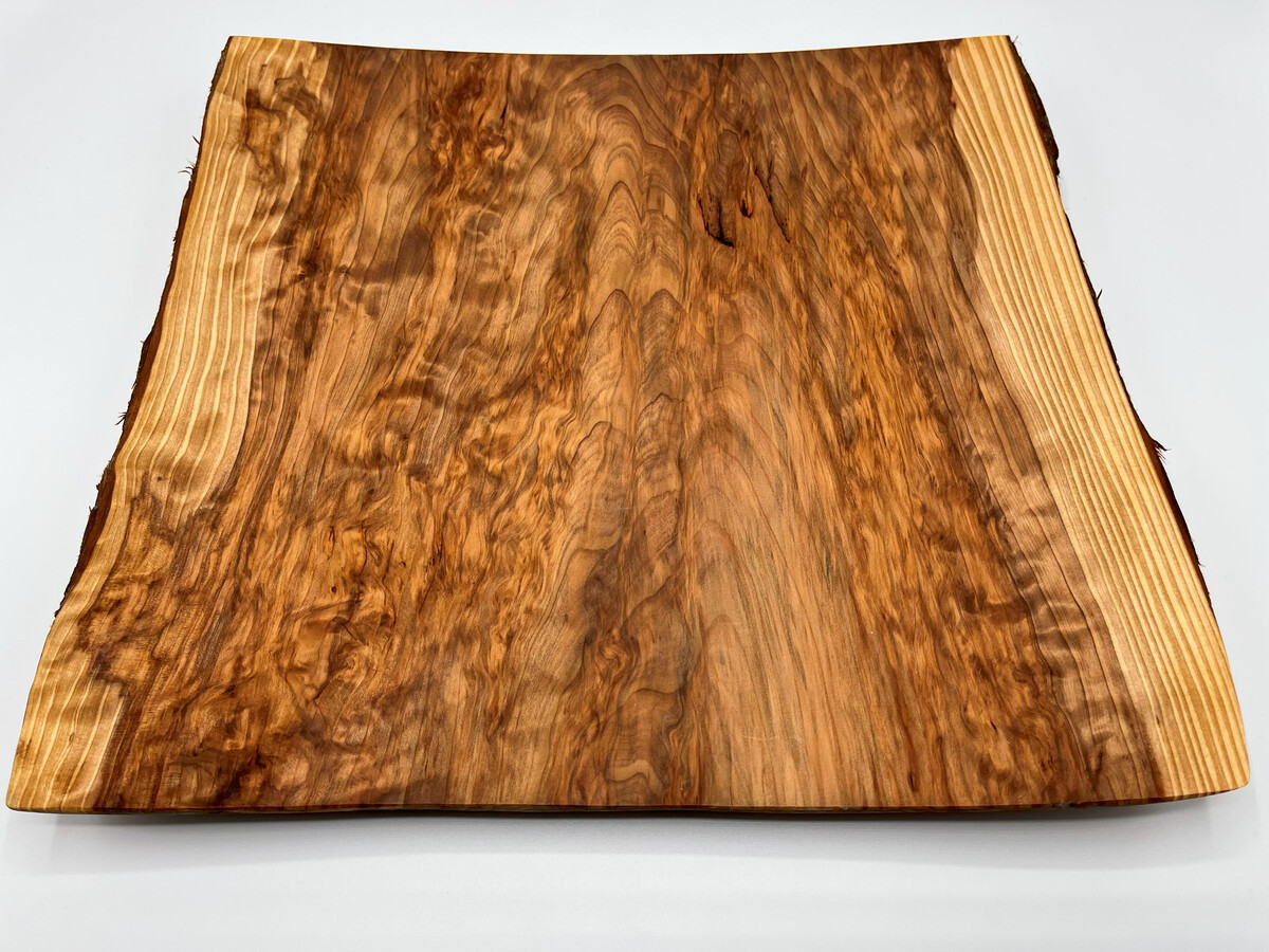 【現品のみ】紀州杉の木のプレート 1枚 幅約340×奥行約280×高さ約25（mm）