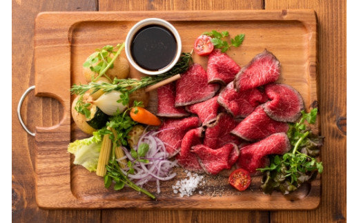 ローストビーフ 特選 黒毛和牛 熊野牛 赤身 ローストビーフ 約500g（250g×2パック） タレ付 / ローストビーフ 国産ローストビーフ 和牛 黒毛和牛 ブランド牛 牛肉 国産牛 肉 モモ肉 ランプ 赤身ローストビーフ 【mtf101】