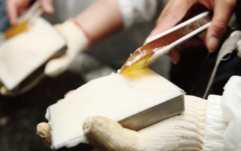 蒲鉾 紀州名産 「なんば焼」 300g×4枚 化粧箱入/かまぼこ カマボコ 練物 ギフト 贈り物 初節句 内祝い お祝い お返し 母の日 父の日 お中元 敬老の日 おつまみ 惣菜【nym102】