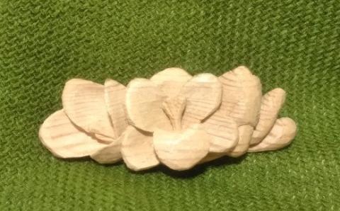 2月の帯留め（フリージア）（兼ブローチ）【hms002】