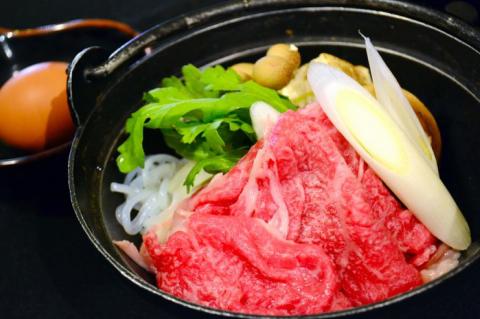 希少和牛 熊野牛ロース すき焼き用 約500g ＜冷蔵＞ すき焼き 牛肉 肉 赤身 ロース 和牛【sim100A】
