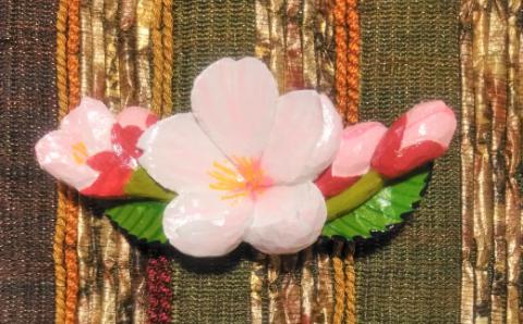 4月の帯留め（桜・白）（兼ブローチ）【hms005】