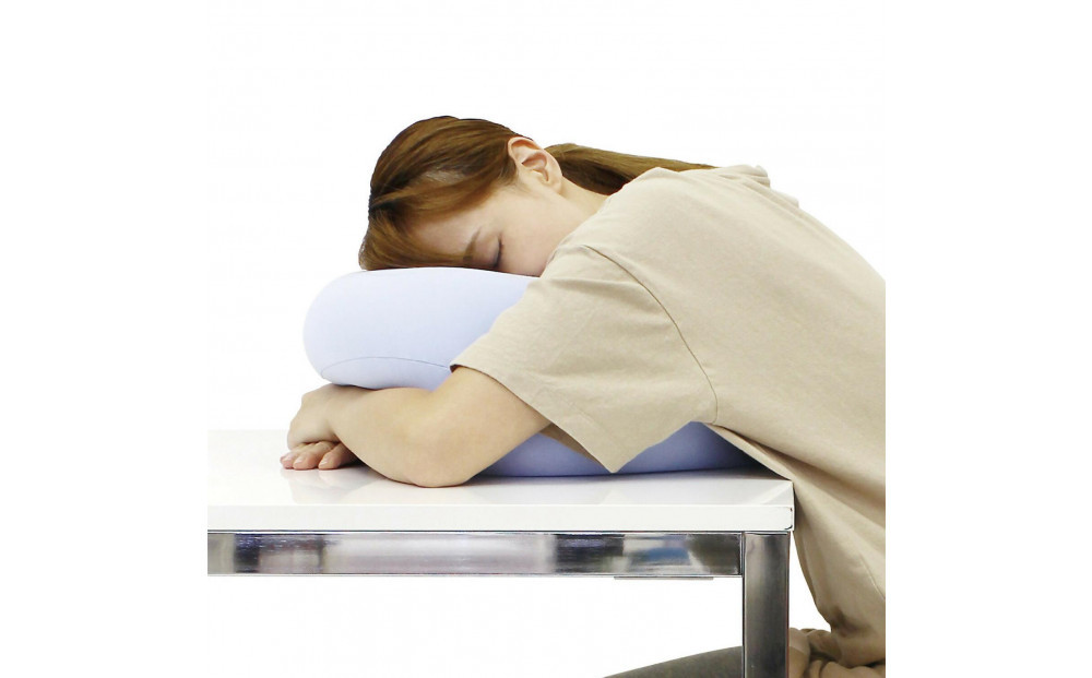 雲にさわる夢クッション ナイトネイビー