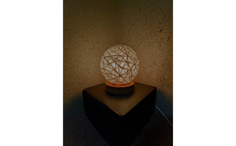 ランプシェード 木かげ