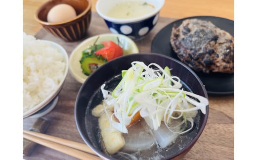 ハンバーグ牛汁専門店「銀の米」の牛汁6袋