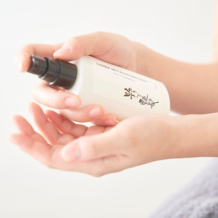 粋な艶髪レディースアウトバスエマルジョン