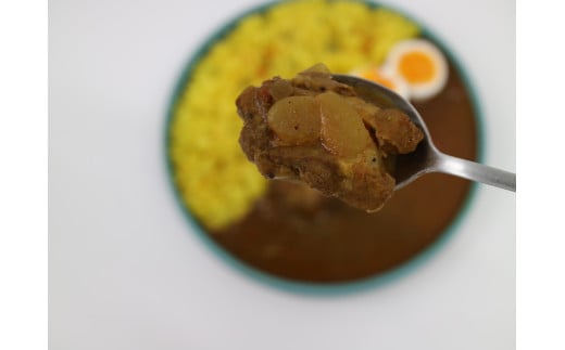 パイカスパイスカレー　豚軟骨　4袋入り