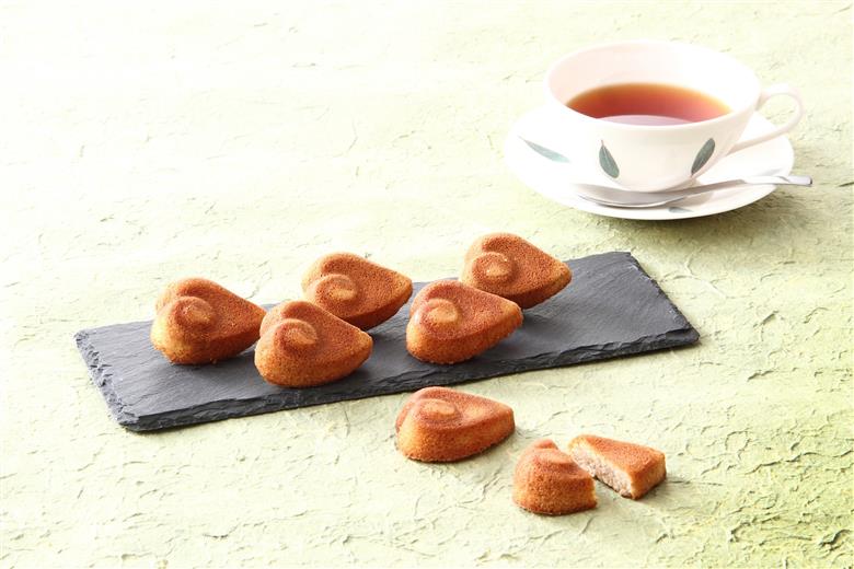 八重雲晴れてフィナンシェ21個入