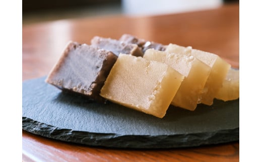 本練羊羹2本セット（箱付き） ようかん 羊羹 小豆 白小豆 和菓子 スイーツ 鳥取県 倉吉市