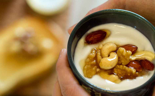 ナッツの蜂蜜漬け１２個セット はちみつ アカシア ナッツ スイーツ 人気 セット 鳥取県 倉吉市