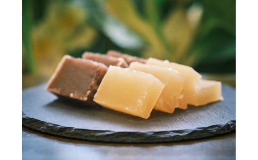 本練羊羹2本セット（箱付き） ようかん 羊羹 小豆 白小豆 和菓子 スイーツ 鳥取県 倉吉市