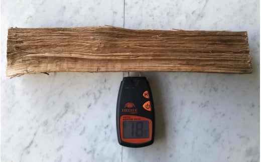 薪 クヌギ・アベマキのミックス（23kg箱入り） 鳥取県産 広葉樹 薪ストーブ たき火 キャンプ アウトドア BBQ