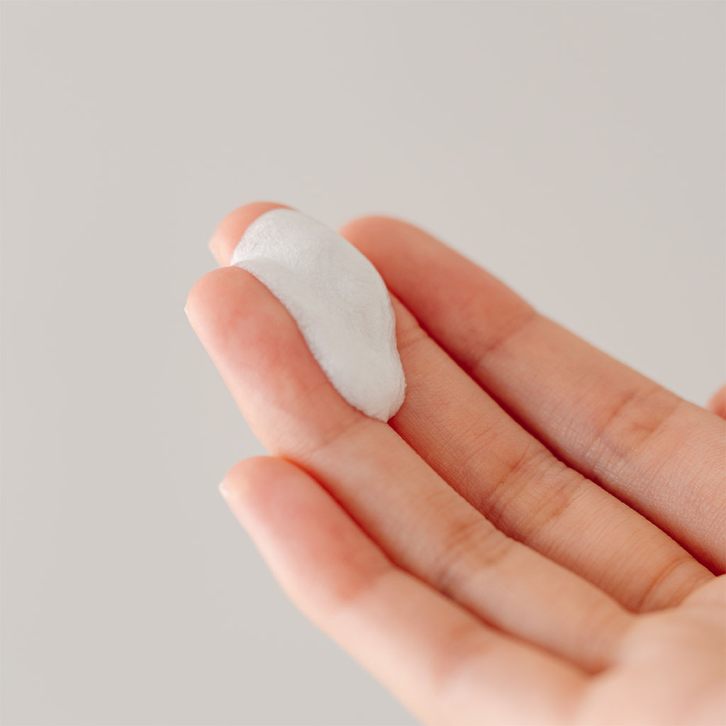 天然由来成分100% オーガニック フェイスクリーム 無香料 40ml 1本 PURE ESSENCE【sm-DZ010】【ONPA JAPAN】