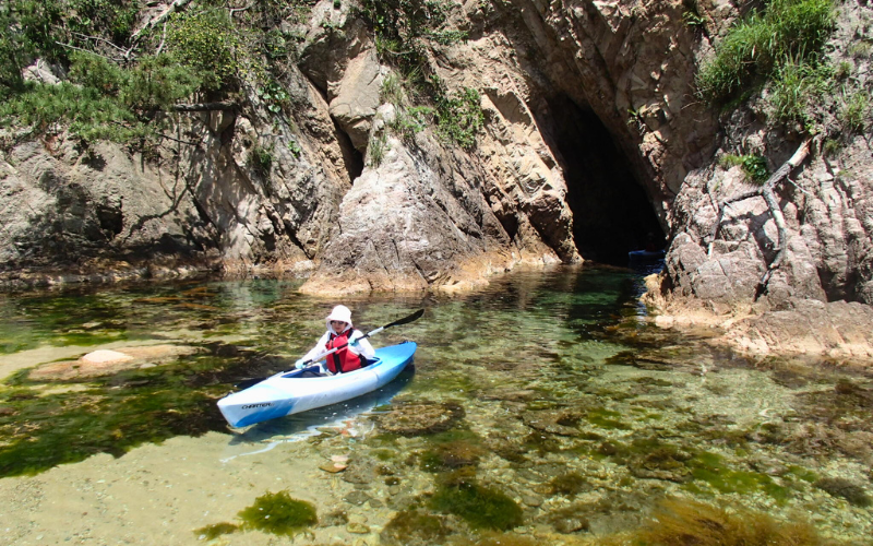 【62024】浦富海岸マリンスポーツ体験券 シーカヤック体験